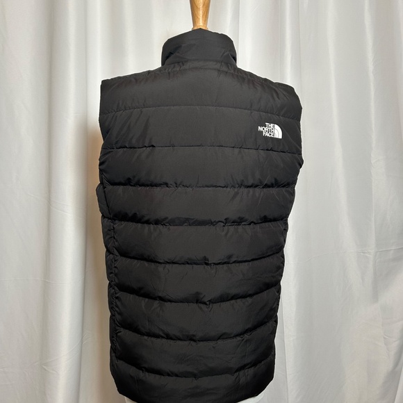 MEN'S THE NORTH FACE BLACK ACONCAGUA 3 VEST - SIZE MEDIUM - Picture 3 of 4